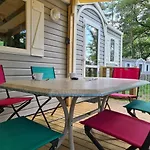 Mobil Climatise, 2 Ch, 5 Pers, Wifi 30 Mn Du Grand Parc D'attraction Puy Dufou דירה *