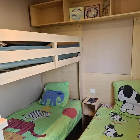 Mobil Climatise, 2 Ch, 5 Pers, Wifi 30 Mn Du Grand Parc D'attraction Puy Dufou Lejlighed