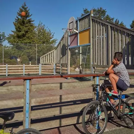 Lejlighed Mobil Climatise, 2 Ch, 5 Pers, Wifi 30 Mn Du Grand Parc D'attraction Puy Dufou *