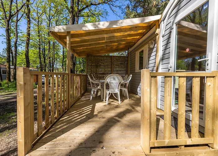 Mobil Climatisé, 2 Ch, 5 Pers, Wifi 30 Mn Du Grand Parc D'attraction Puy Dufou * La Boissiere-de-Montaigu