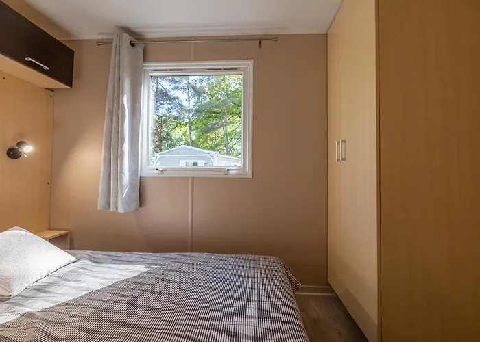 Apartment Mobil Climatise, 2 Ch, 5 Pers, Wifi 30 Mn Du Grand Parc D'attraction Puy Dufou *