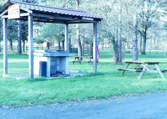 Mobil Climatisé, 2 Ch, 5 Pers, Wifi 30 Mn Du Grand Parc D'attraction Puy Dufou Appartement *