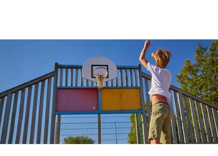 Mobil Climatisé, 2 Ch, 5 Pers, Wifi 30 Mn Du Grand Parc D'attraction Puy Dufou Appartement