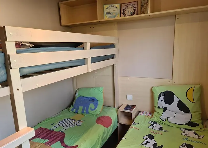 Mobil Climatisé, 2 Ch, 5 Pers, Wifi 30 Mn Du Grand Parc D'attraction Puy Dufou Appartement